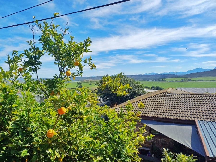 3 Bedroom Property for Sale in Fraaiuitsig Western Cape